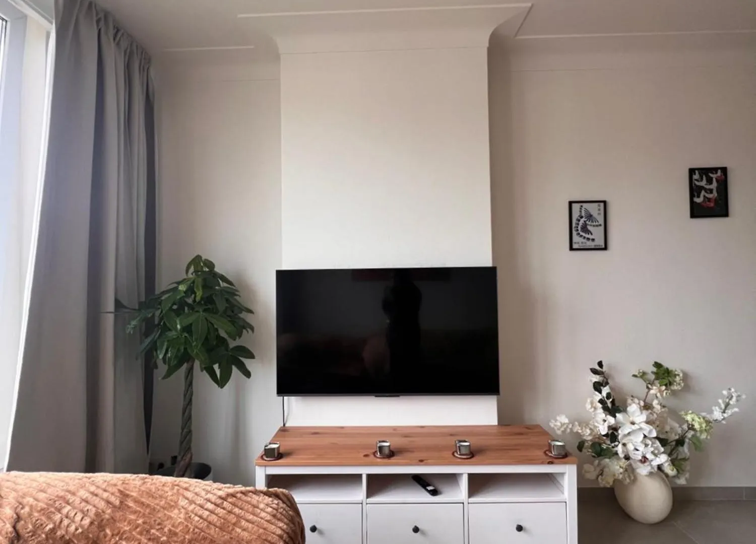 Cozy Feels, Central Vibes Antwerp Apartment